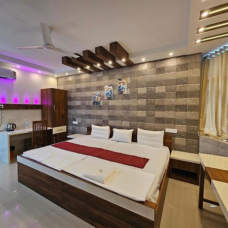 Mist Residency Hotel Kattappana Kültér fotó