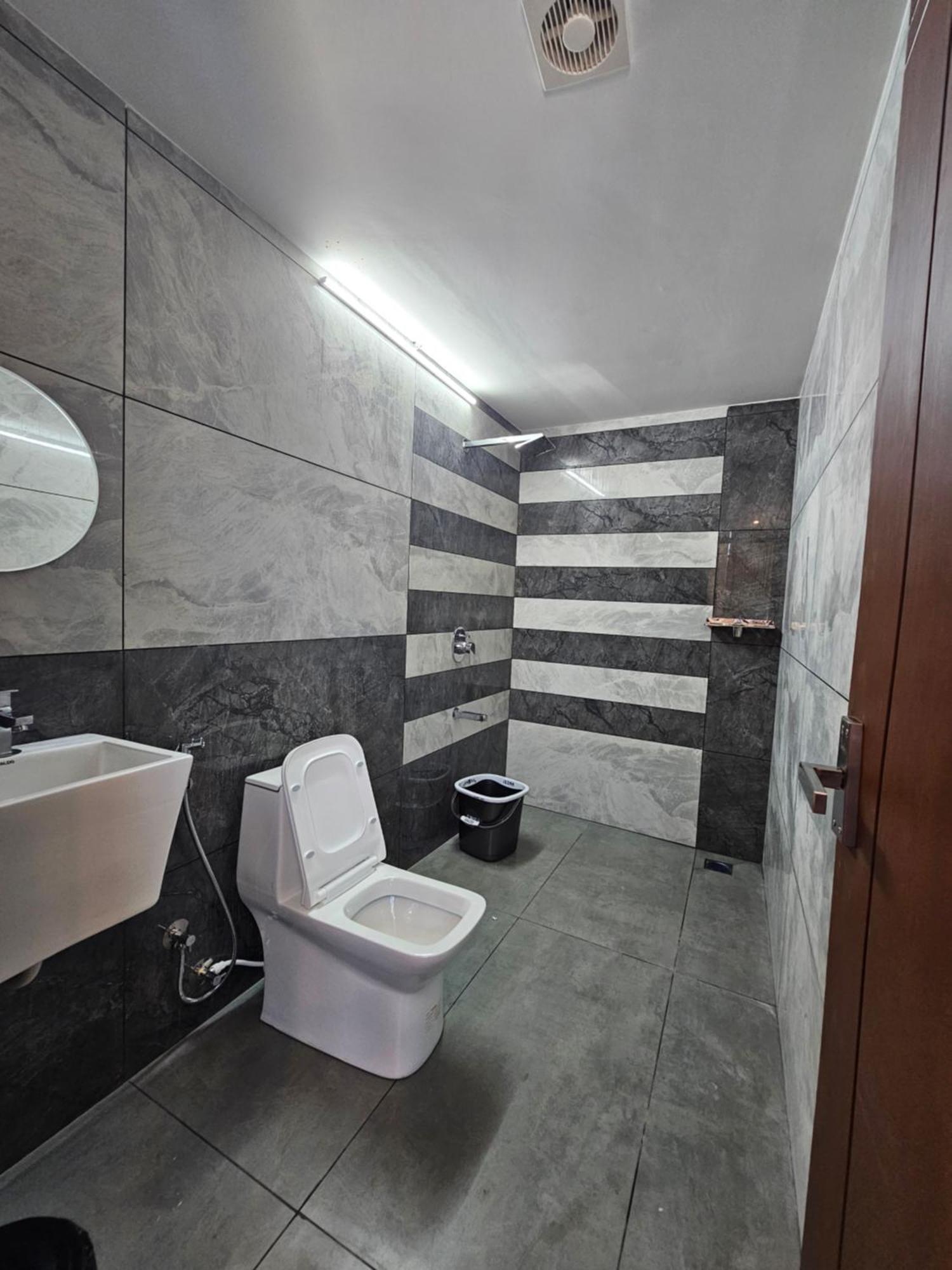 Mist Residency Hotel Kattappana Kültér fotó